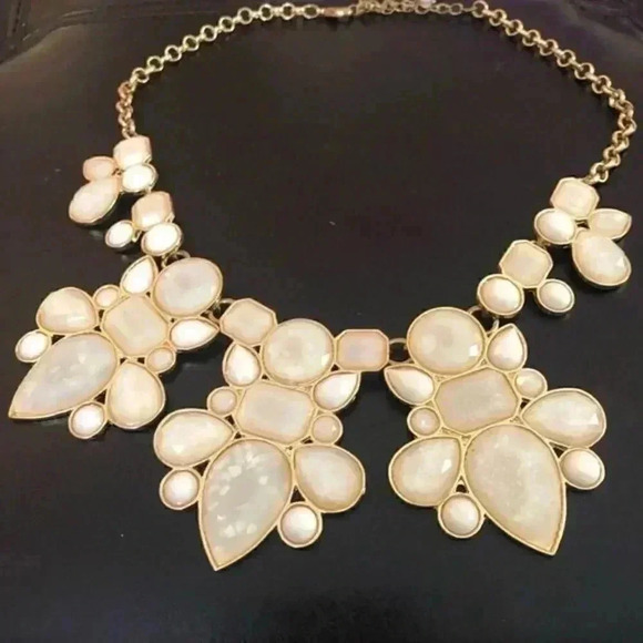 5/$25! Large gold and white Statement Necklace - Picture 2 of 4